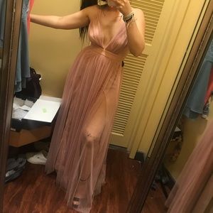 Light pink long formal dress. Worn once, size S